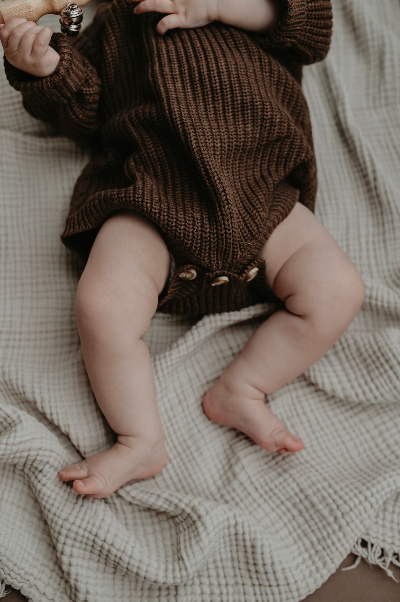 Knitted romper Axel &amp; Rose